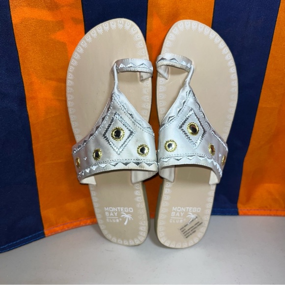 Montego Bay Club creamy white with jewel detain thong flip flops size 8 display - Picture 2 of 6